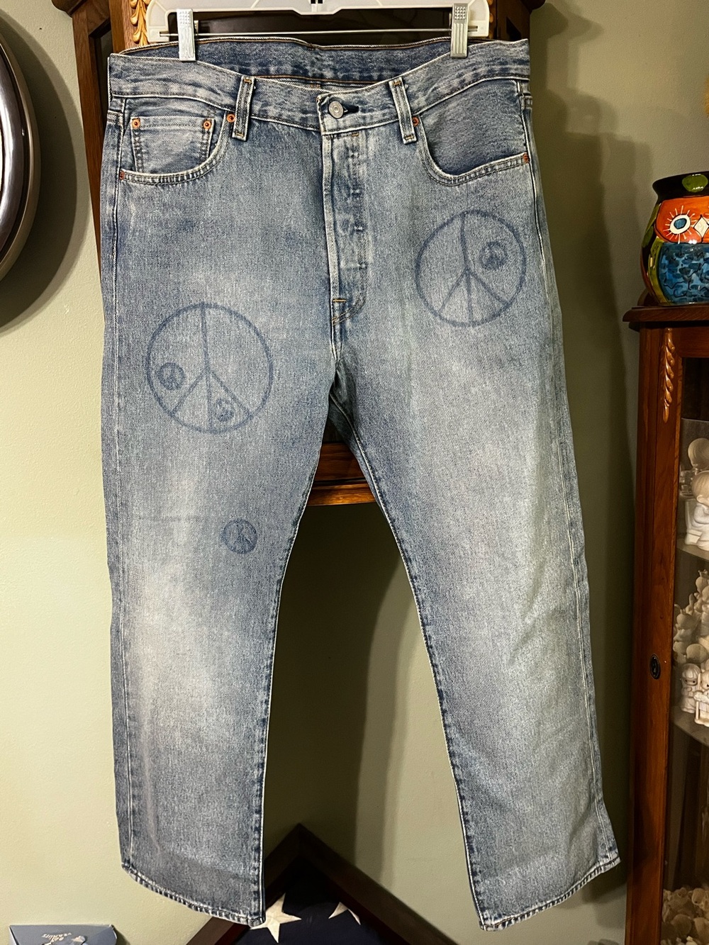 Levi’s 501 Anniversary 150th Peace Sign Festival Iconic Jeans